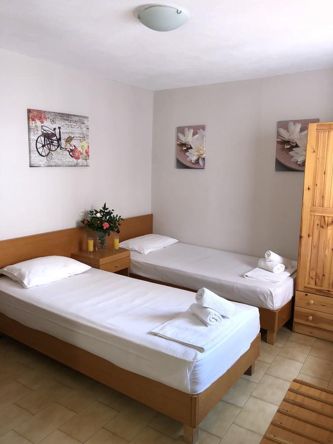 Porto Guest House Skiathos Екстериор снимка